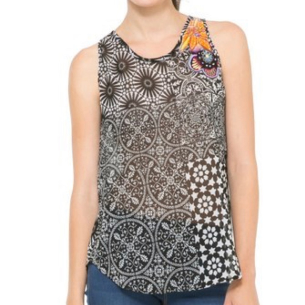 Great deal Desigual lightweight sleeveless blouse